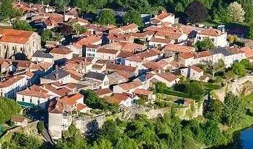 垫江回乡建别墅为什么一定要选专业乡墅公司